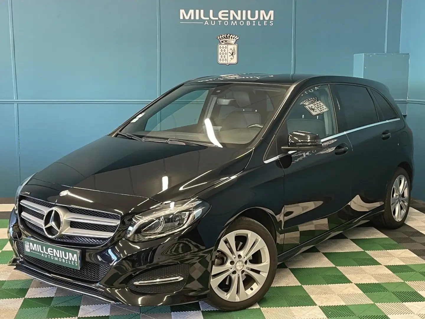 Mercedes-Benz B 200 200 CDI BUSINESS EXECUTIVE 7G-DCT Schwarz - 1