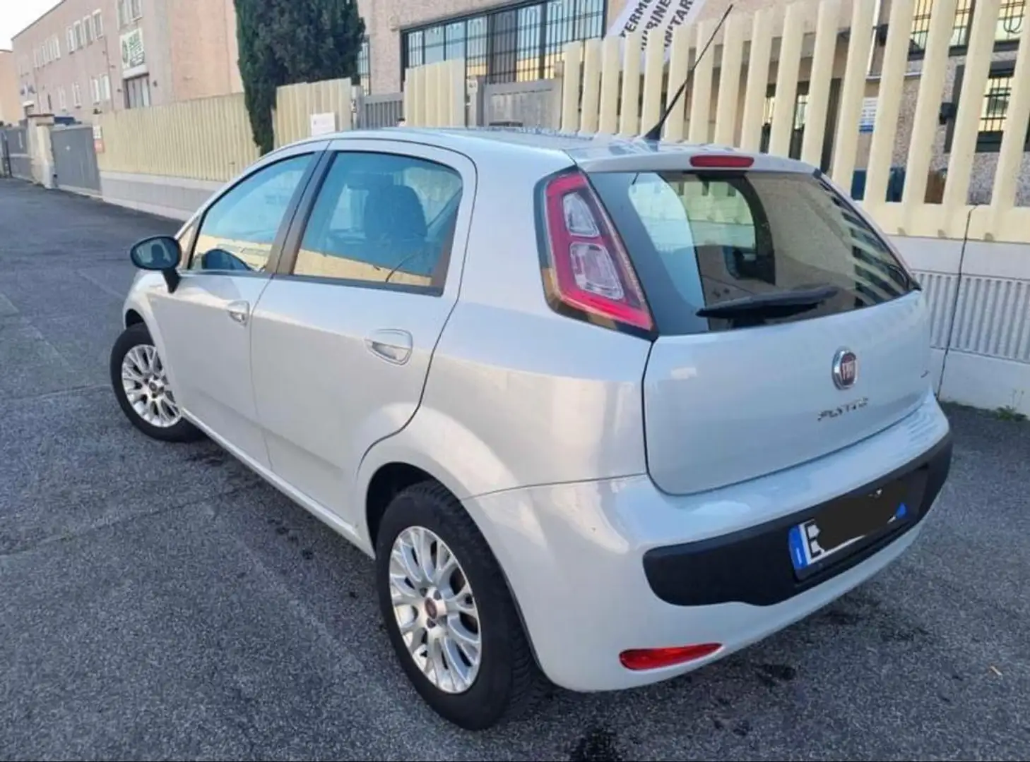 Fiat Punto Punto 5p 1.2 Classic Active Bianco - 2
