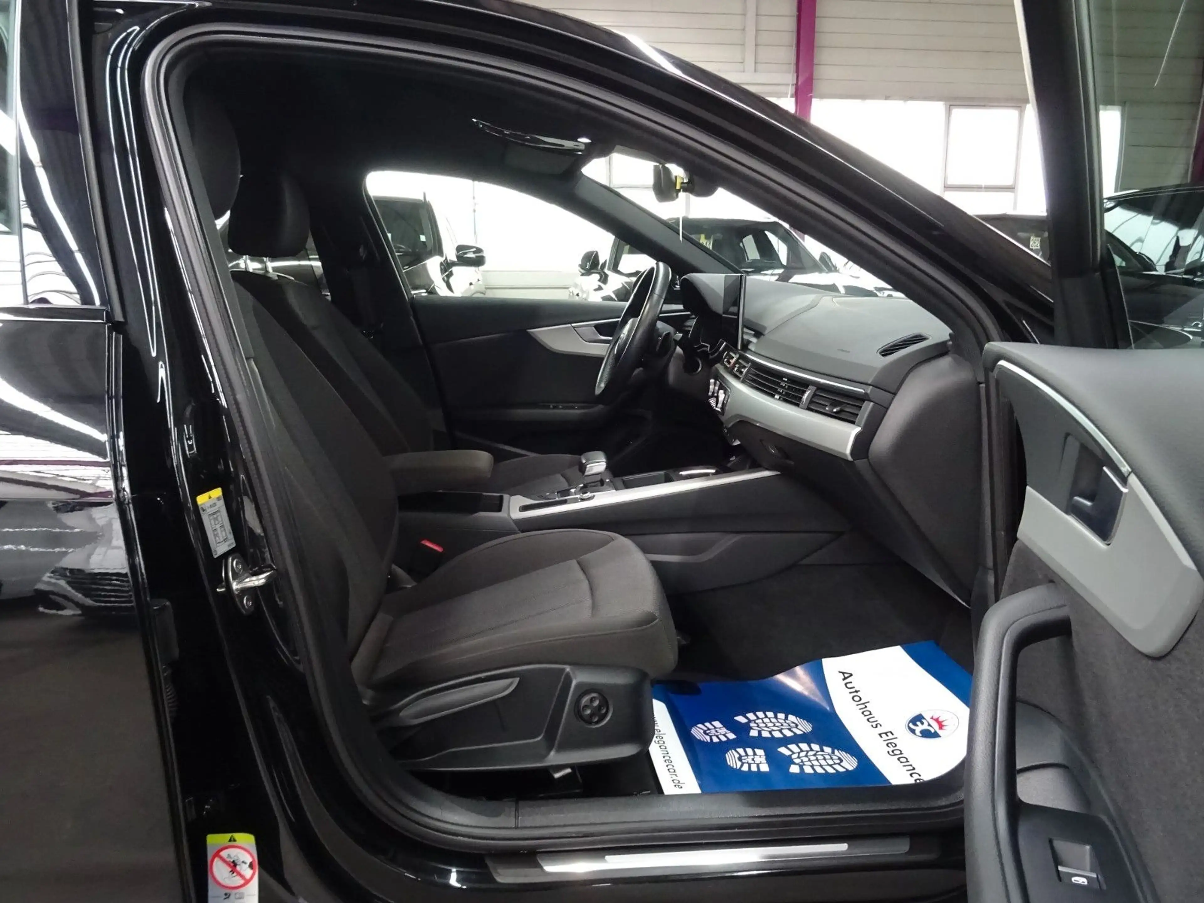 Audi A4 40 2.0 TDI*OPTIK PAKET*AUDI ANSCHLUßGARANTIE — photo 9