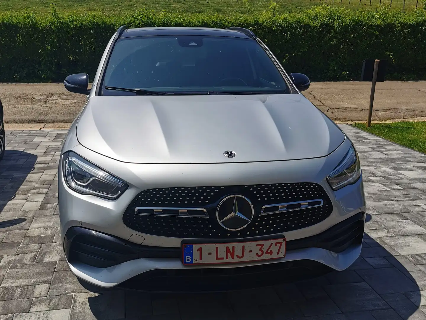 Mercedes-Benz GLA 180 GLA 180 d Business Solution Essential pack AMG Argent - 1