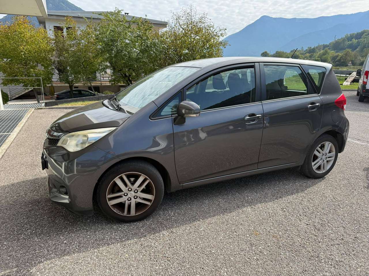 Subaru Trezia Trezia 1.3i L Trend 6mt
