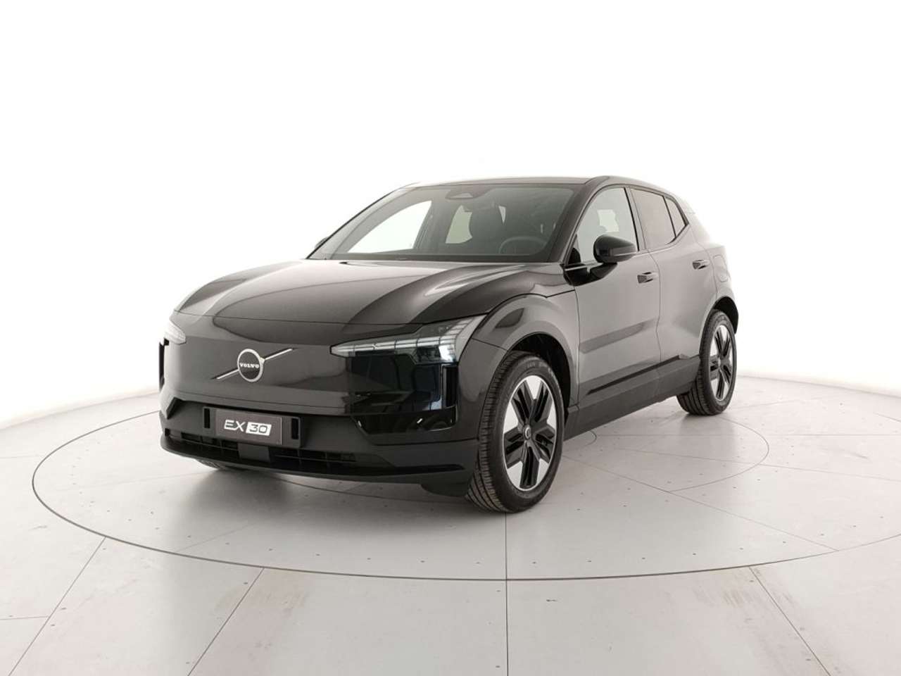 Volvo EX30 single motor Plus rwd