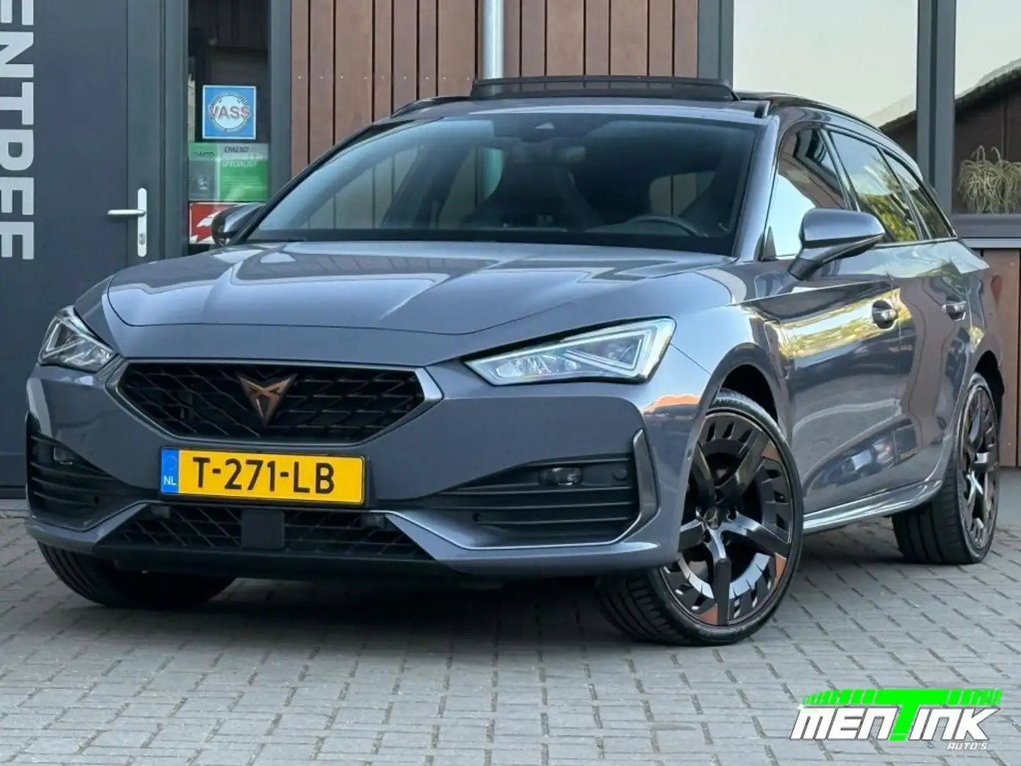 CUPRA Leon 1.4 E-HYBRID BNS Pano Acc Camera Gris - 1