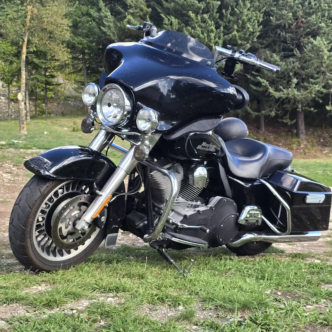 Harley-Davidson Electra Glide standard Noir - 1