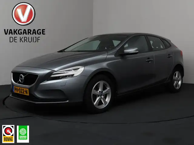Volvo V40 1.5 T2 Nordic+ | Navigatie | Trekhaak | Voorruitve