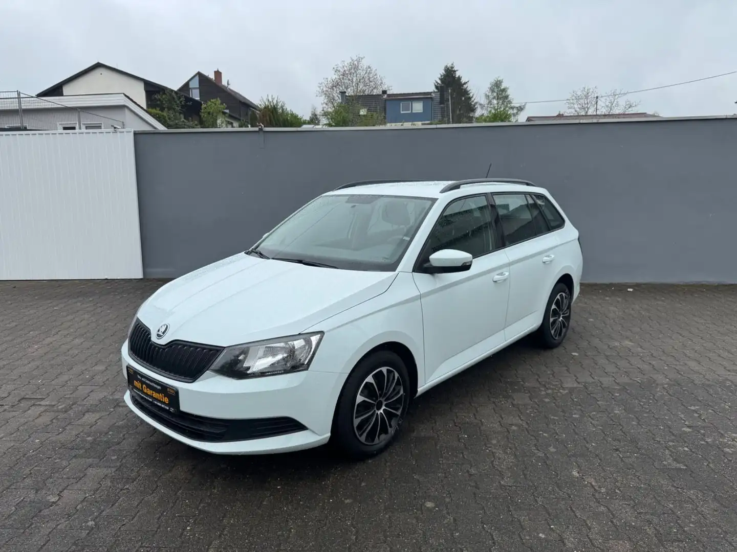 Skoda Fabia Combi Active Blanc - 1
