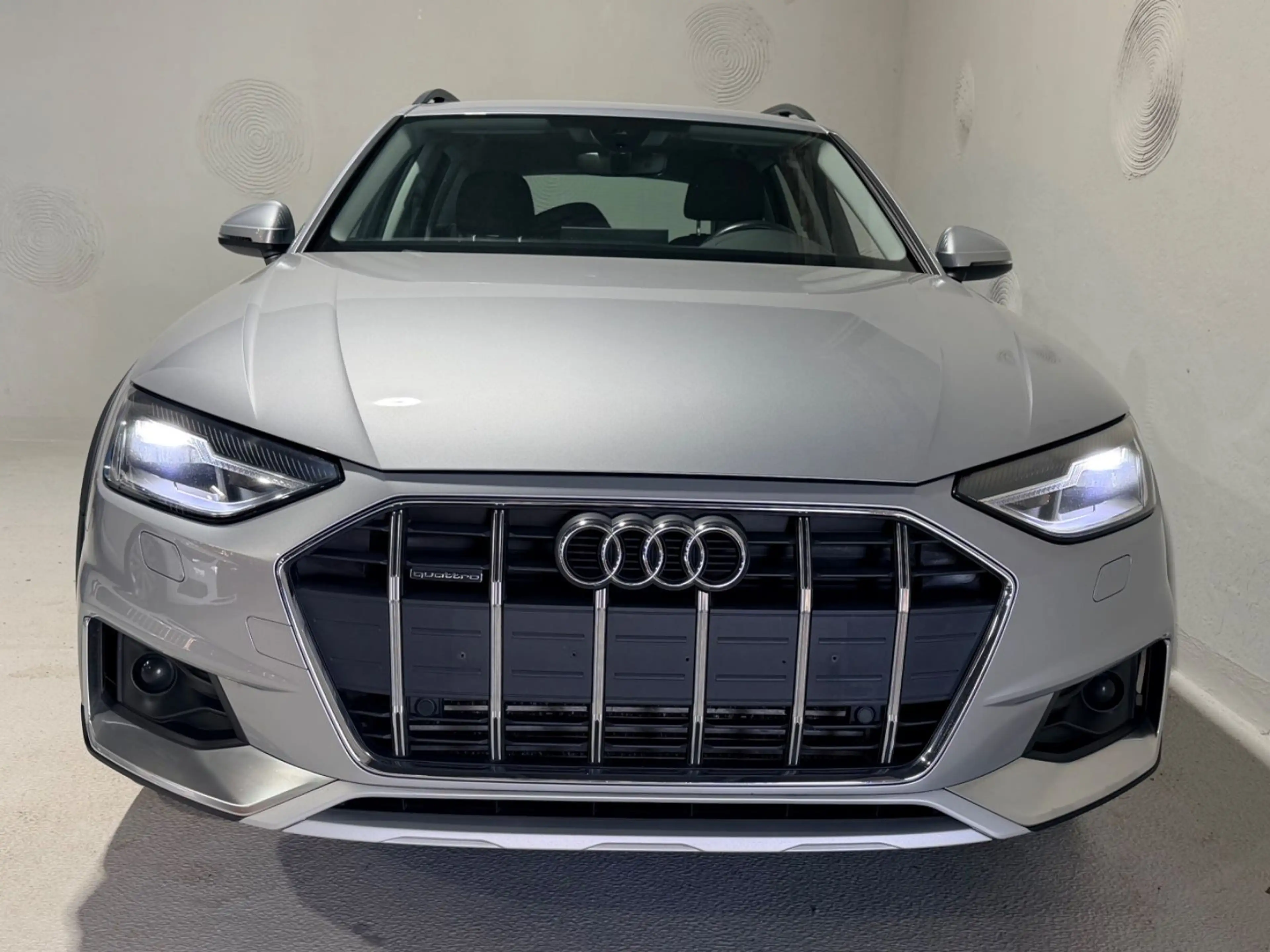 Audi A4 allroad quattro 45 TFSI*LED*AHK*NAVI — photo 3