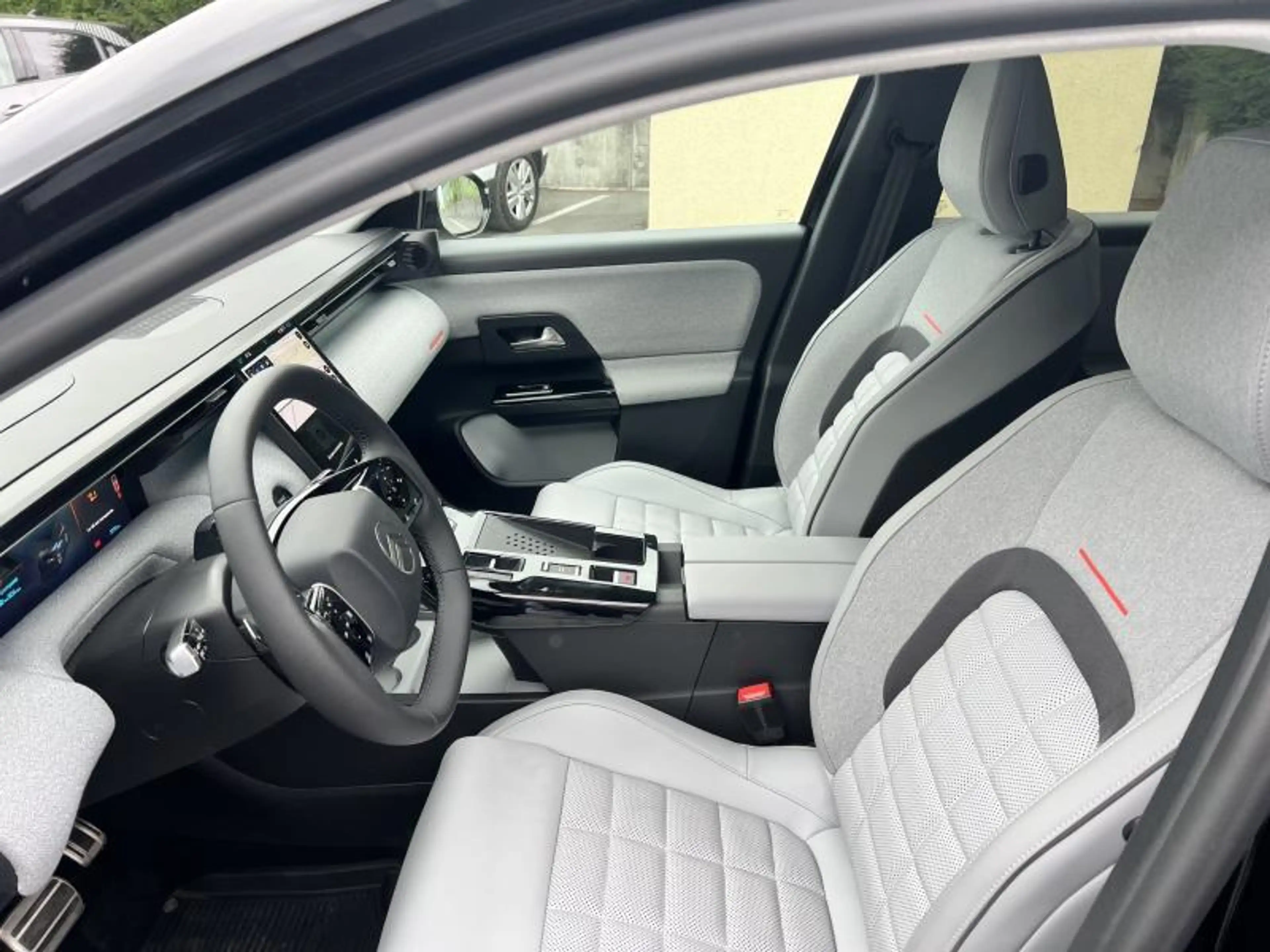 Citroen C5 Aircross comfort range 210 ch Max — photo 13