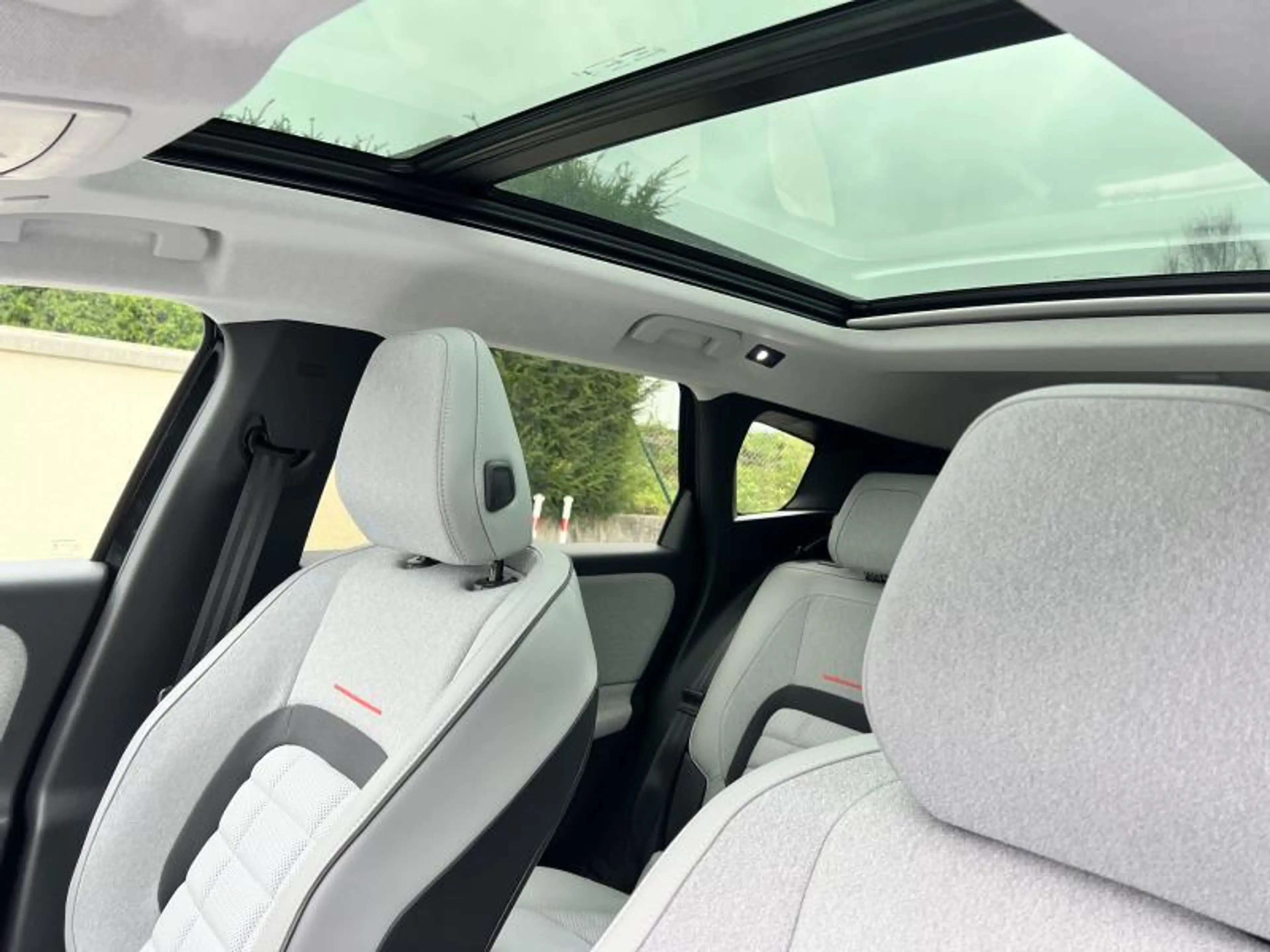 Citroen C5 Aircross comfort range 210 ch Max — photo 14