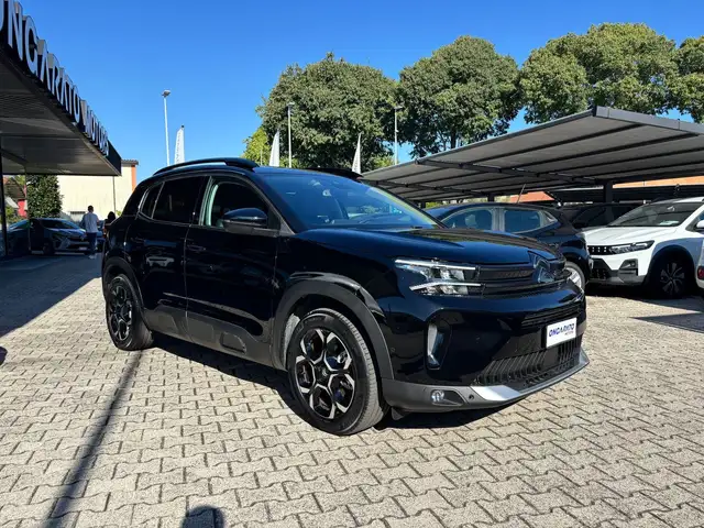 Citroen C5 Aircross view 3