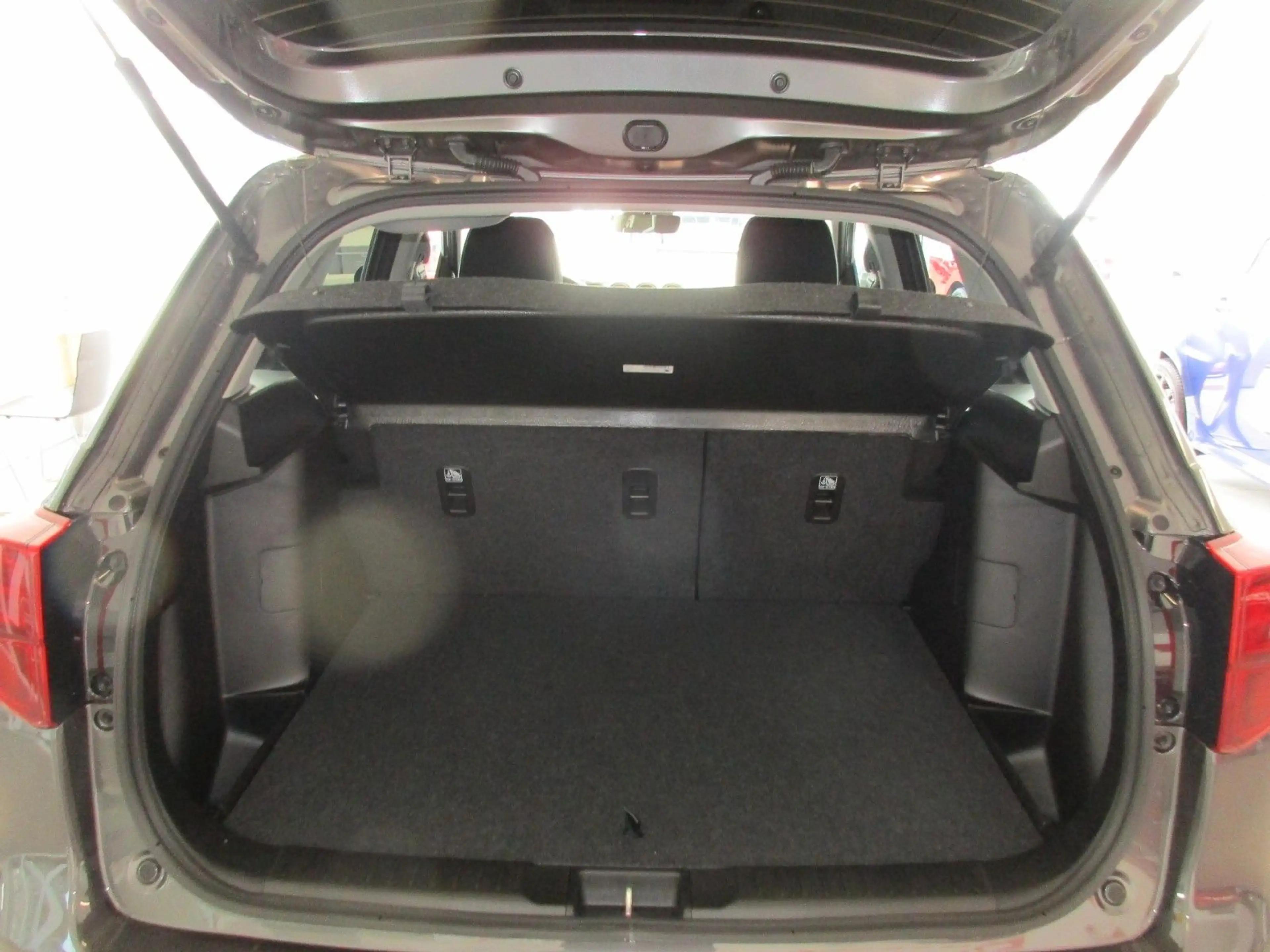 Suzuki Vitara 1.4 Mild-Hybrid Comfort 4x4 — photo 11