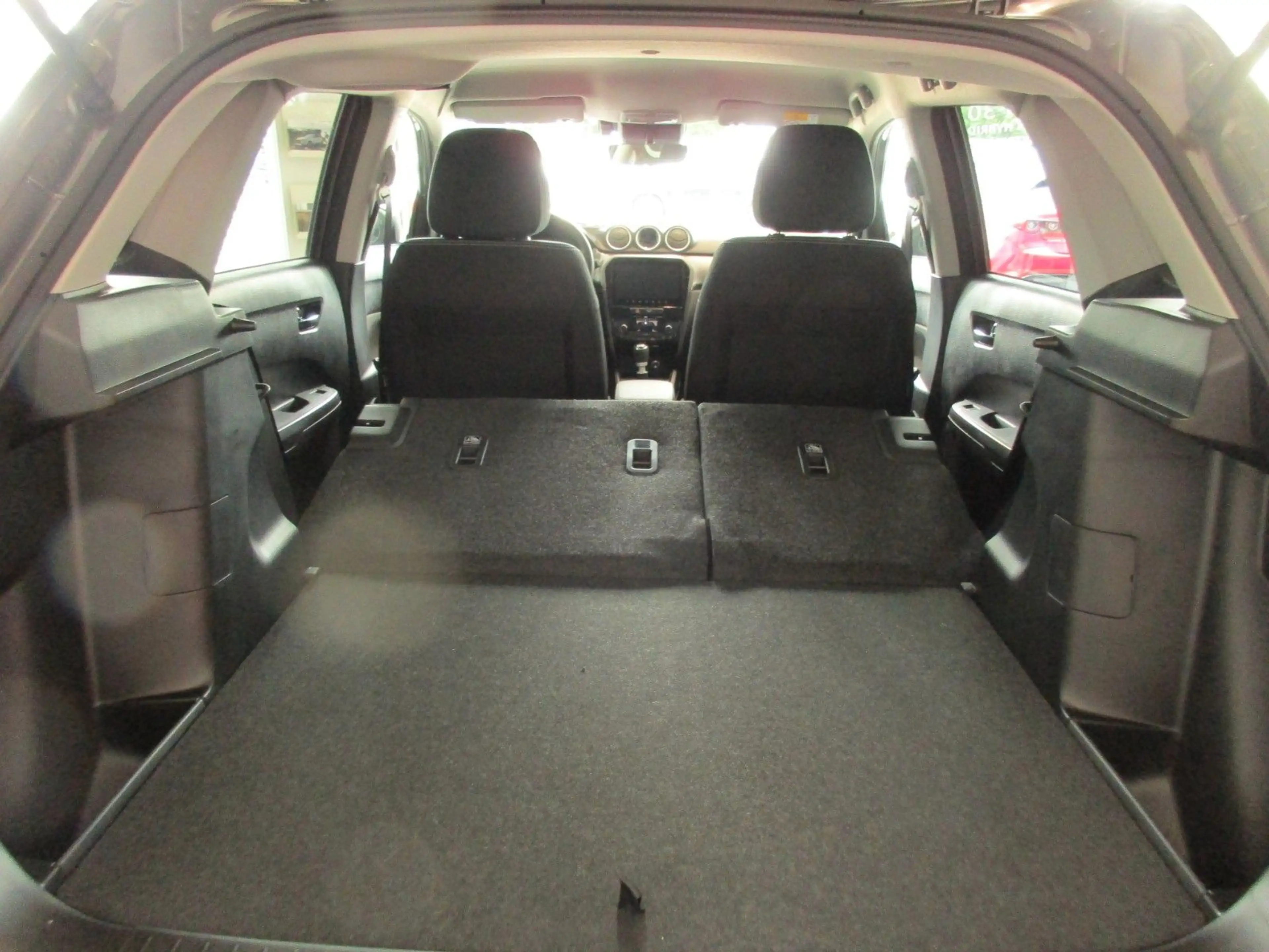 Suzuki Vitara 1.4 Mild-Hybrid Comfort 4x4 — photo 13