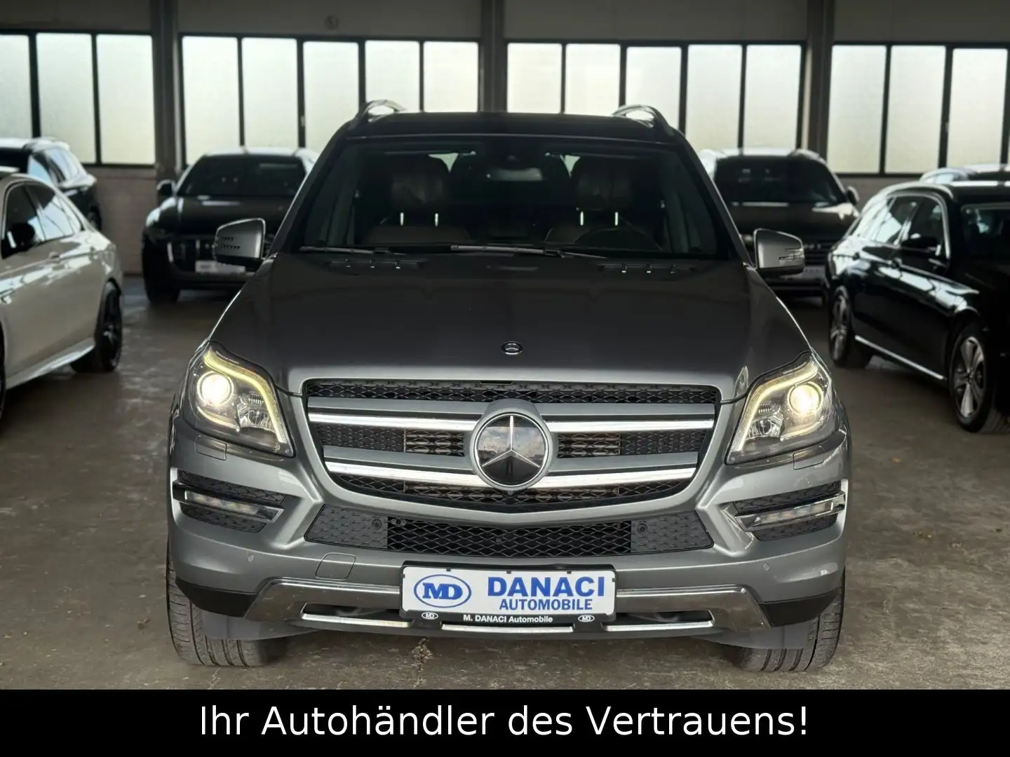 Mercedes-Benz GL 350 BlueTec 4M Massage*PANO*AHK*360 Kamera Silber - 2