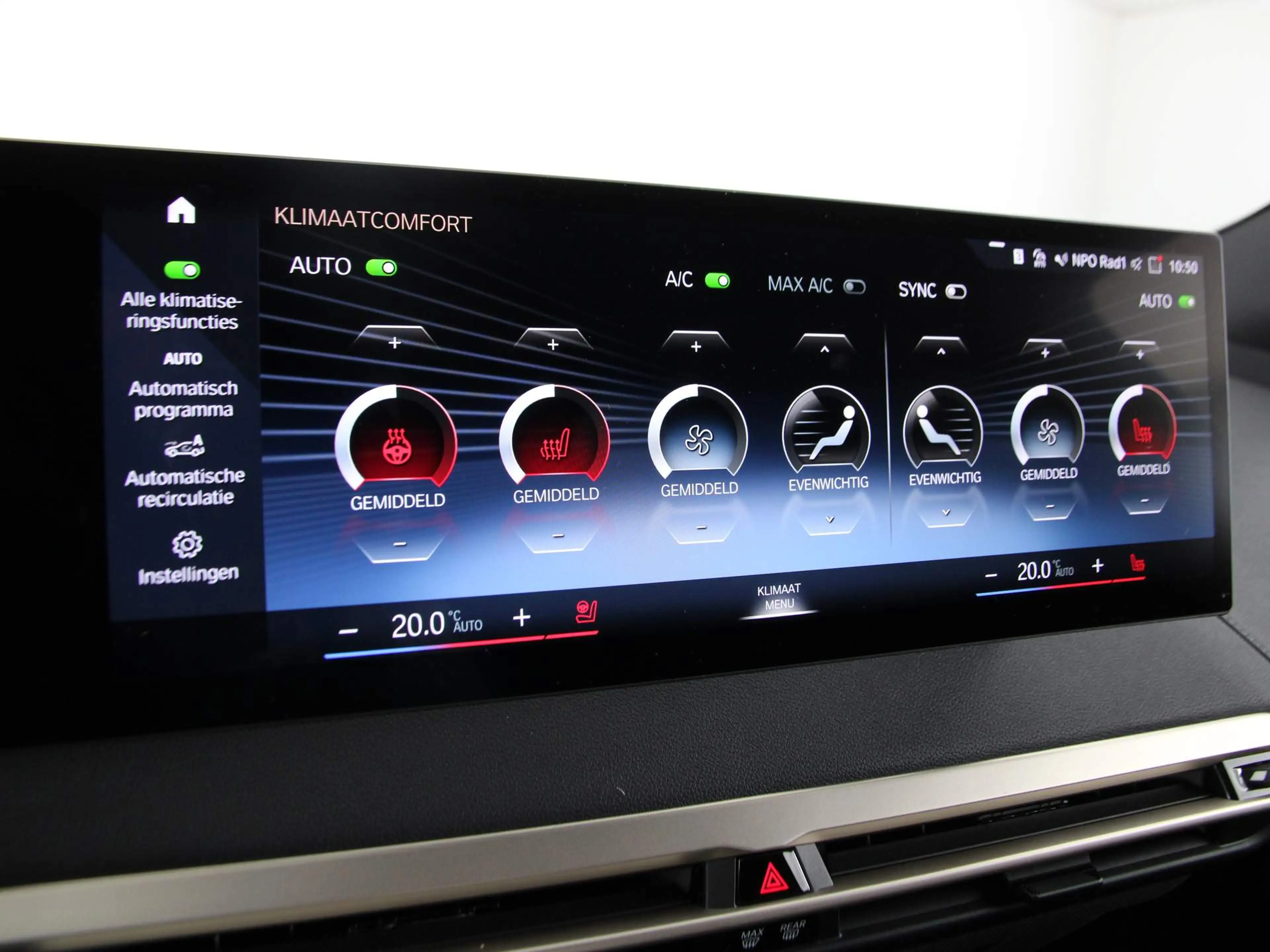 BMW iX xDrive40 Executive — photo 15