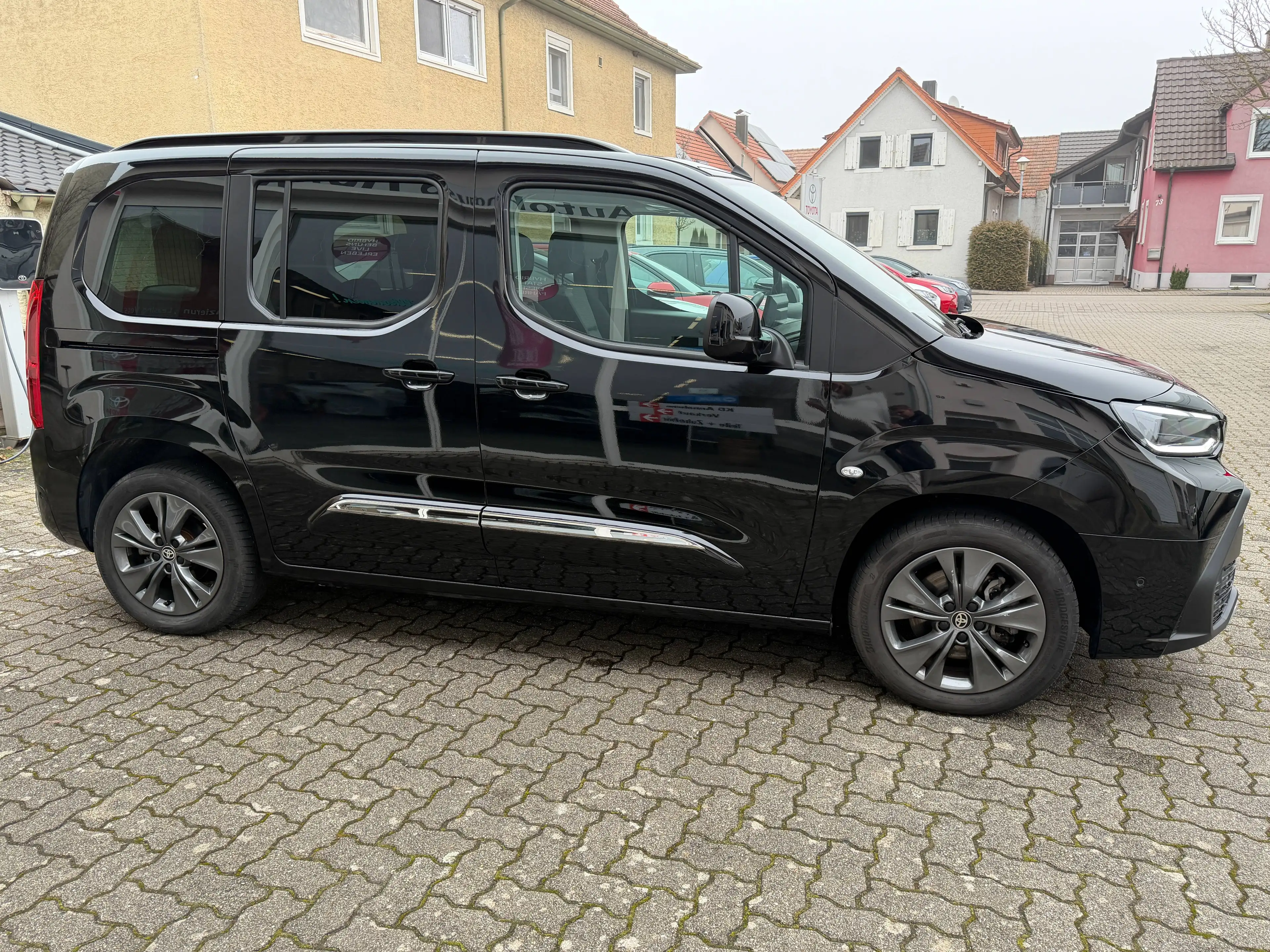 Toyota Proace City L1 Lounge — photo 7