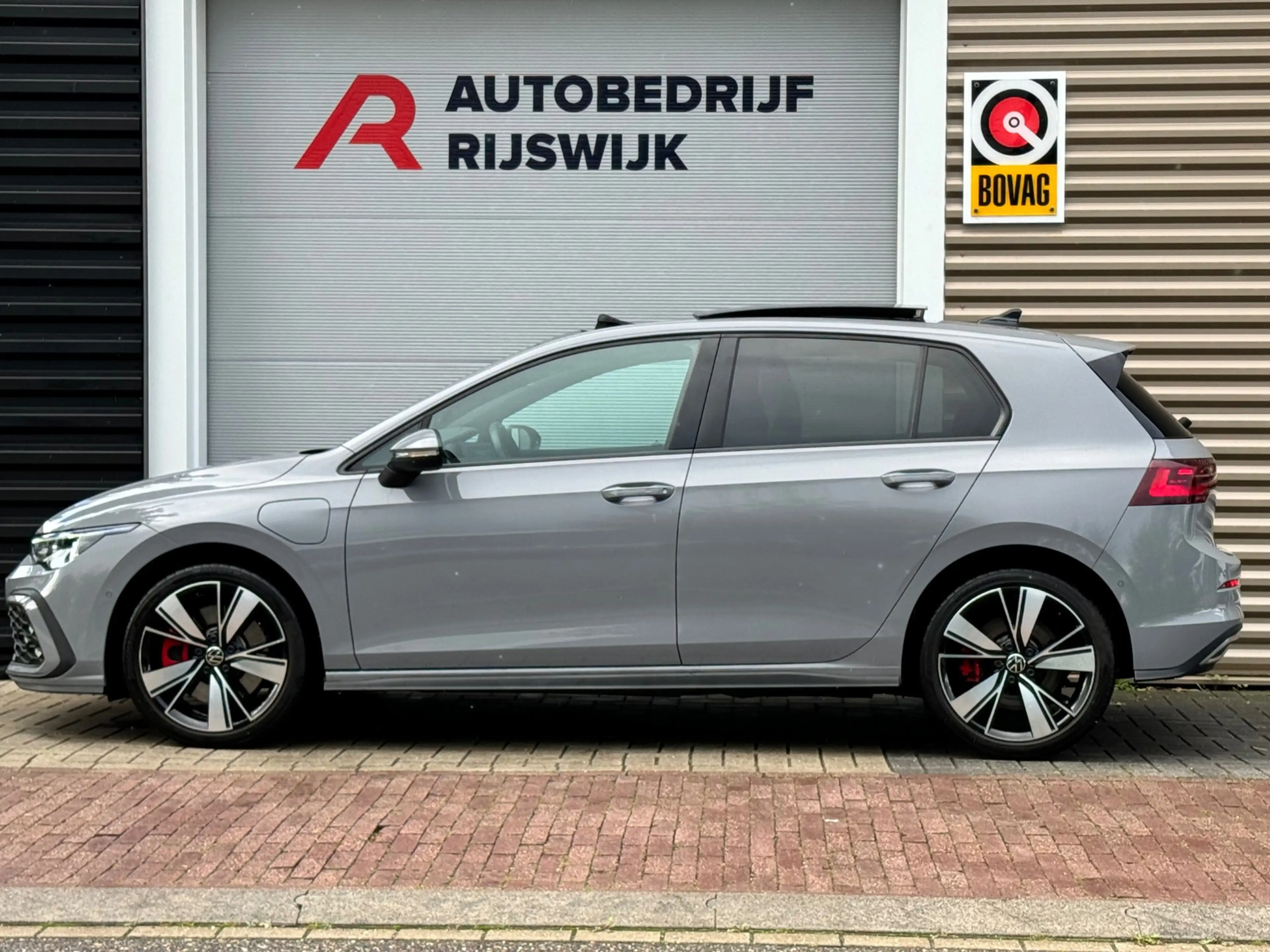 Volkswagen Golf GTE 1.4 eHybrid Pano/Trekhaak/Camera — photo 2