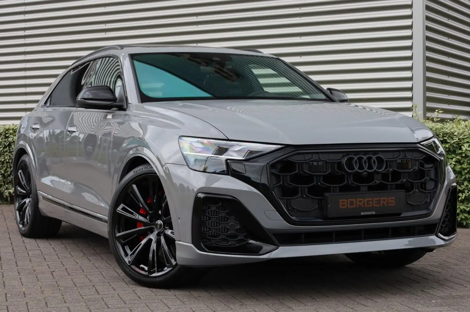 Audi Q8 60 TFSIe Nardo l B&O l Volleder l 360° l Trekhaak Grijs - 1