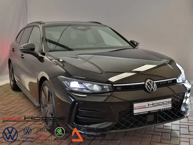 Volkswagen Passat Variant R Line 2.0TDI DSG+4M+AHK+360°RFK+ACC+HUD