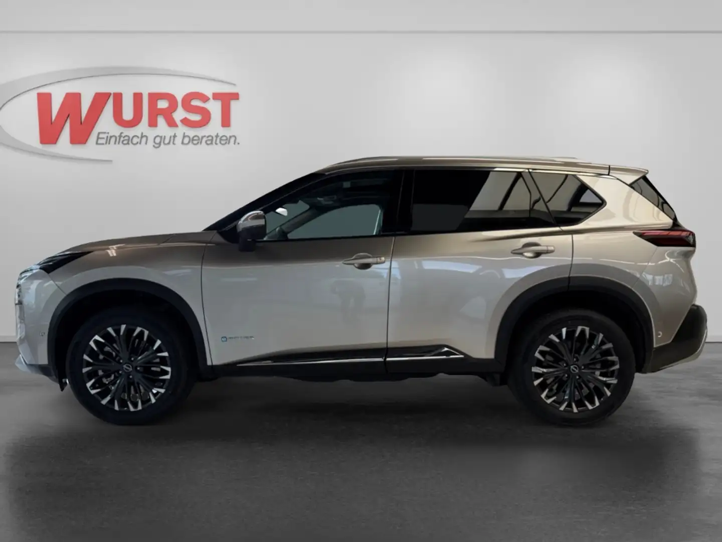 Nissan X-Trail e-Power e-4orce Tekna+ 1.5 VC-T e-4ORCE 213 PS HUD Silber - 2