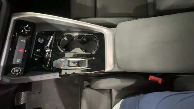 Audi Q5 view 19