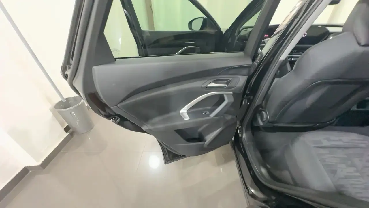 Audi Q5 2.0 tdi mhev Business S-Line 204cv, миниатюра 13