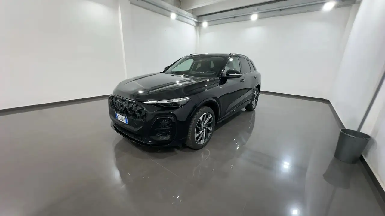 Audi Q5 2.0 tdi mhev Business S-Line 204cv, миниатюра 2