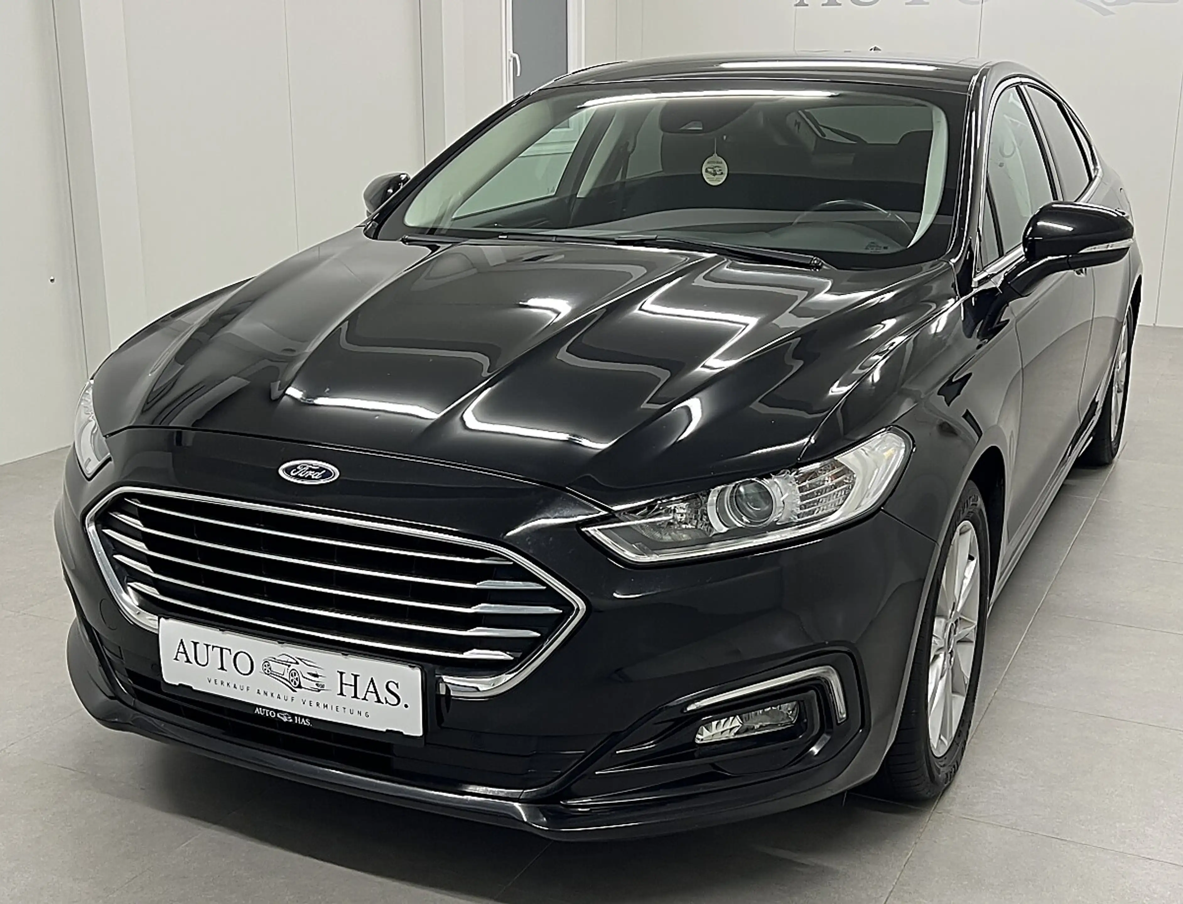Ford Mondeo Titanium 2,0 EcoBlue SCR *MwSt ausweisbar* — photo 12
