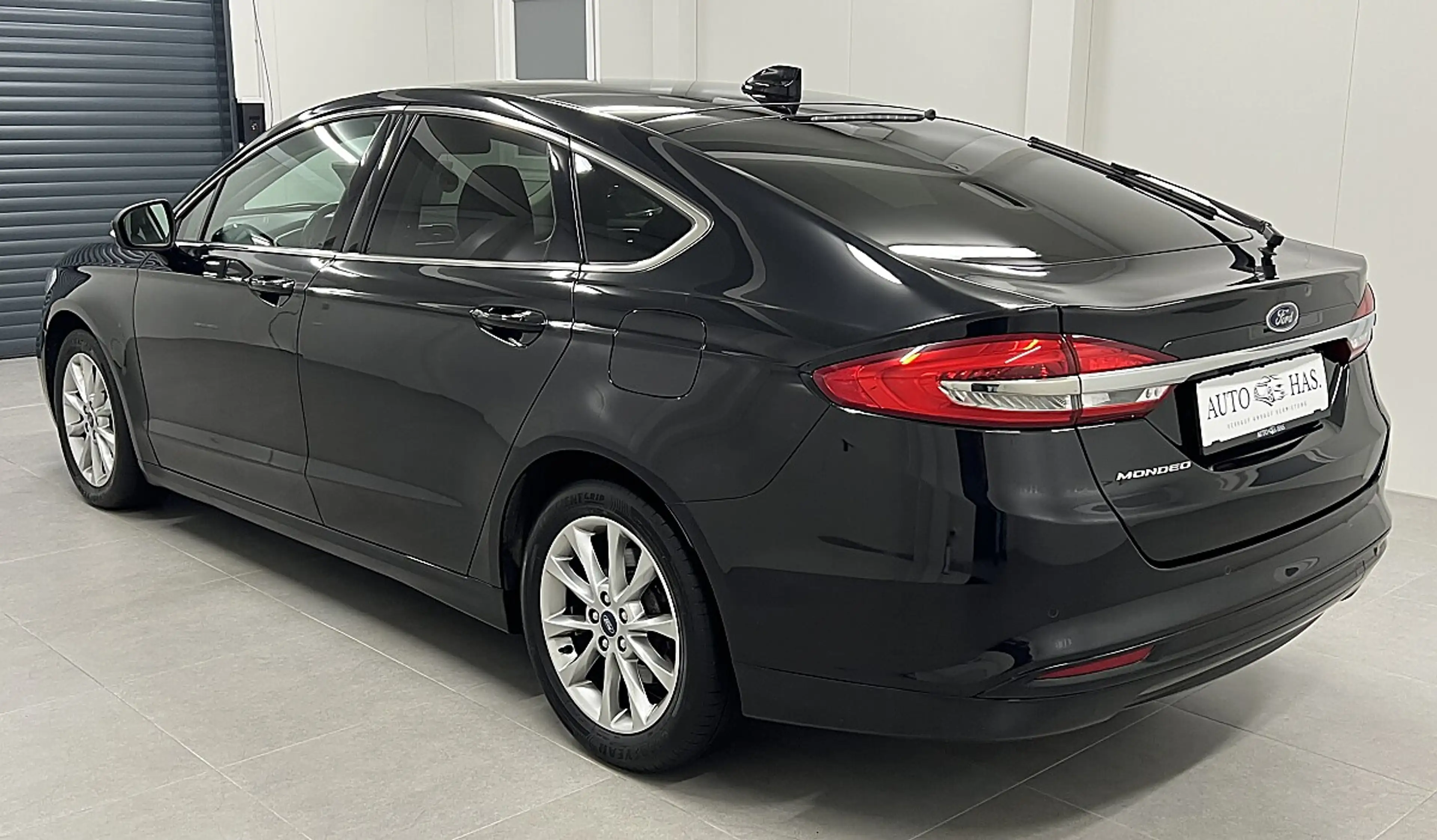 Ford Mondeo Titanium 2,0 EcoBlue SCR *MwSt ausweisbar* — photo 9