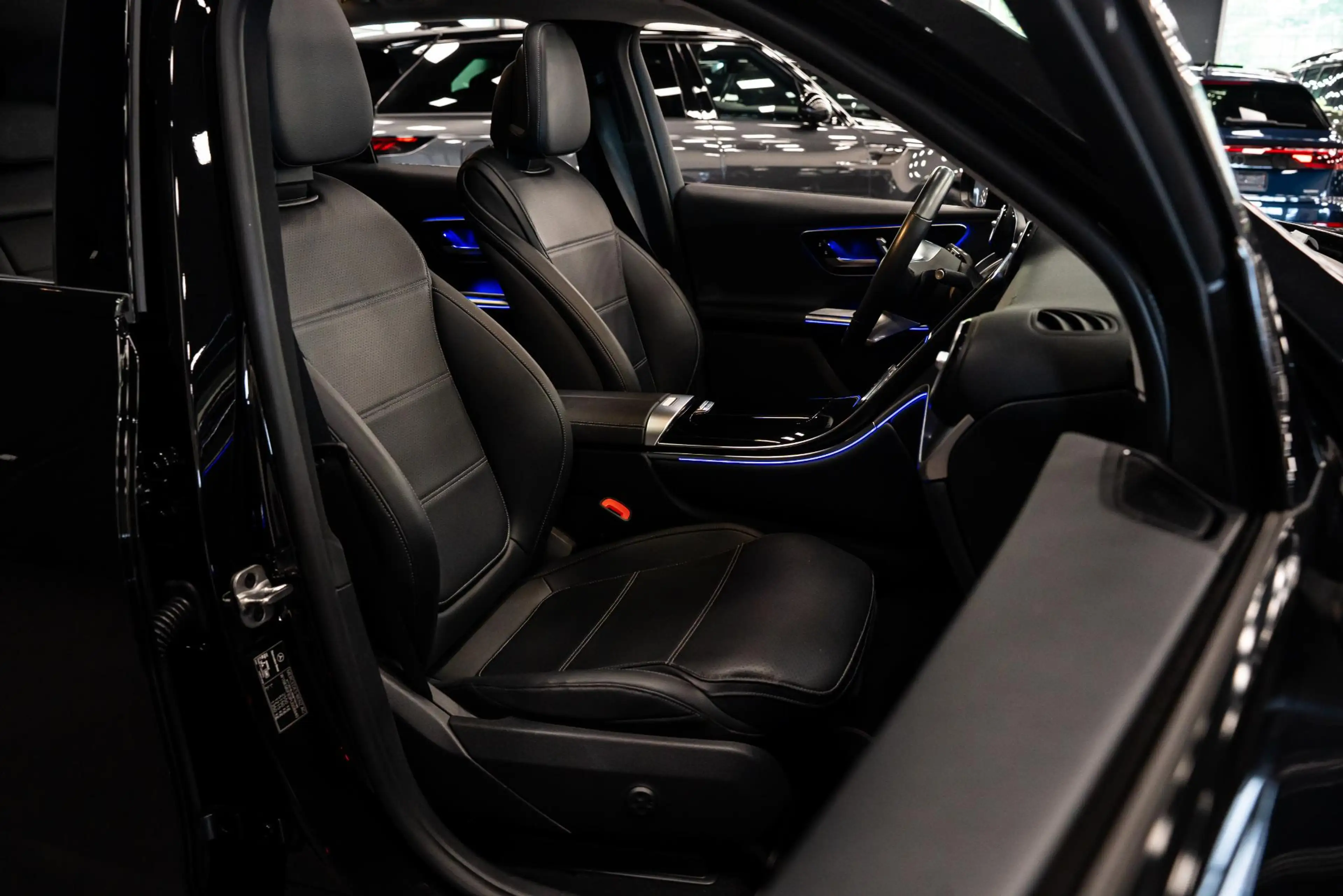 Mercedes-Benz GLC 220 220d 4MATIC Luxury Line *Panorama / Advanced-Plus — photo 21