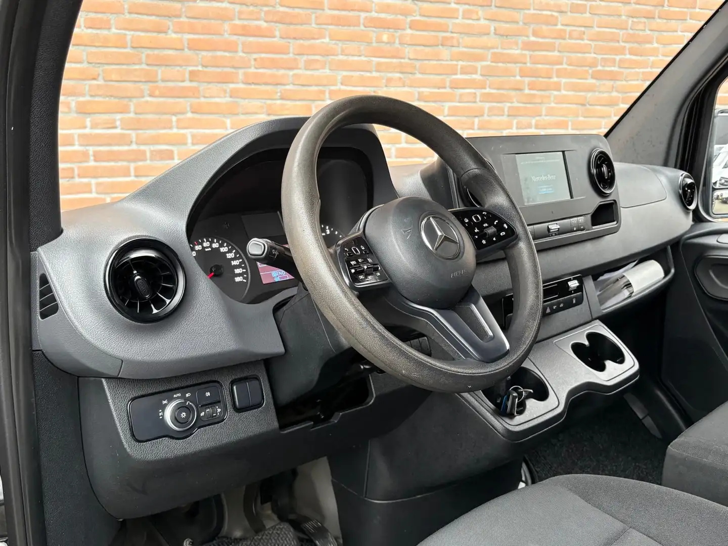 Mercedes-Benz Sprinter 214CDI 143PK Lang 9G-Tronic / Carplay / Cruisecont Schwarz - 2