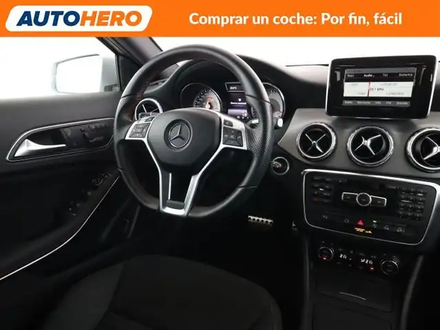Mercedes-Benz Gla view 14