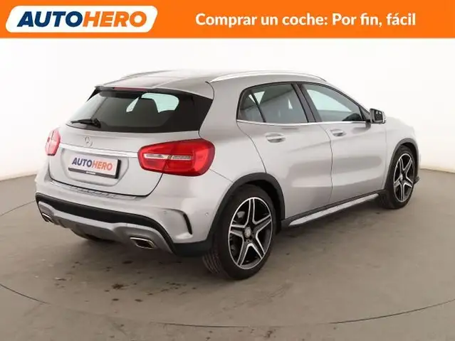 Mercedes-Benz Gla view 6