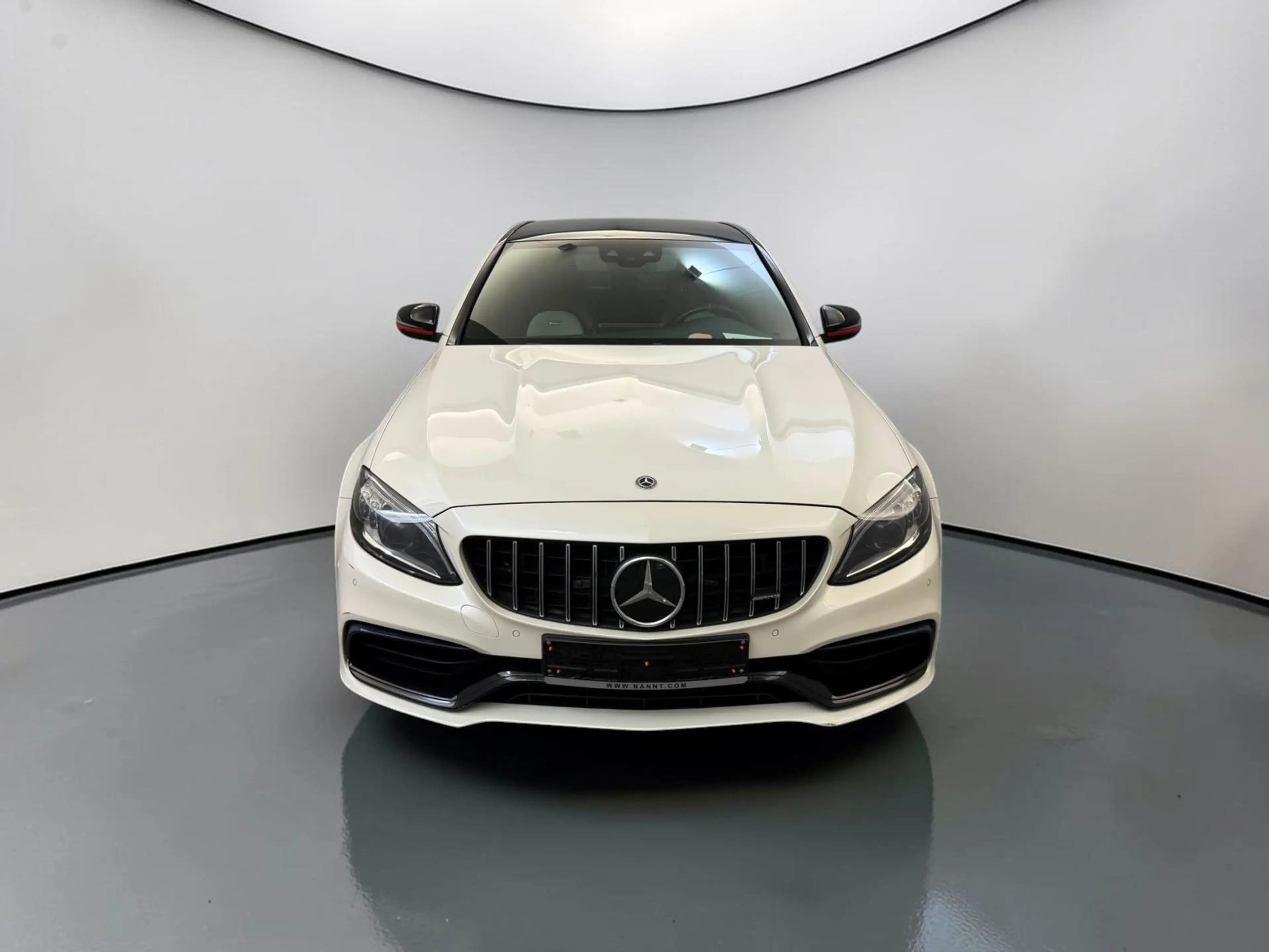 Mercedes-Benz C 63 AMG Limo PANO*ACC*MEMO*19Z*KAM*MBEAM*MEGA — photo 3