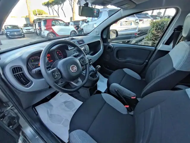 Fiat Panda view 12