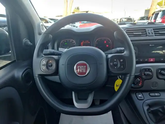Fiat Panda view 8