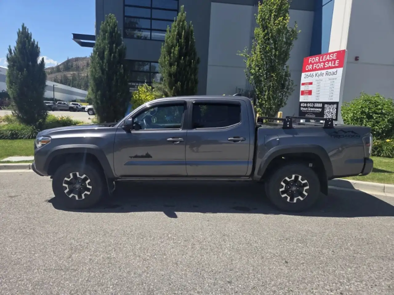 Toyota Tacoma снимка Toyota Tacoma