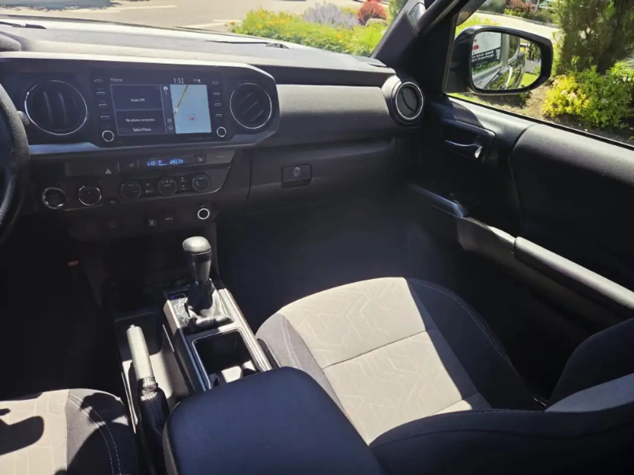 Toyota Tacoma снимка Toyota Tacoma