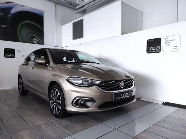 Fiat Tipo (2015-->) - Tipo 1.4 T-Jet 120CV 5 porte Lounge