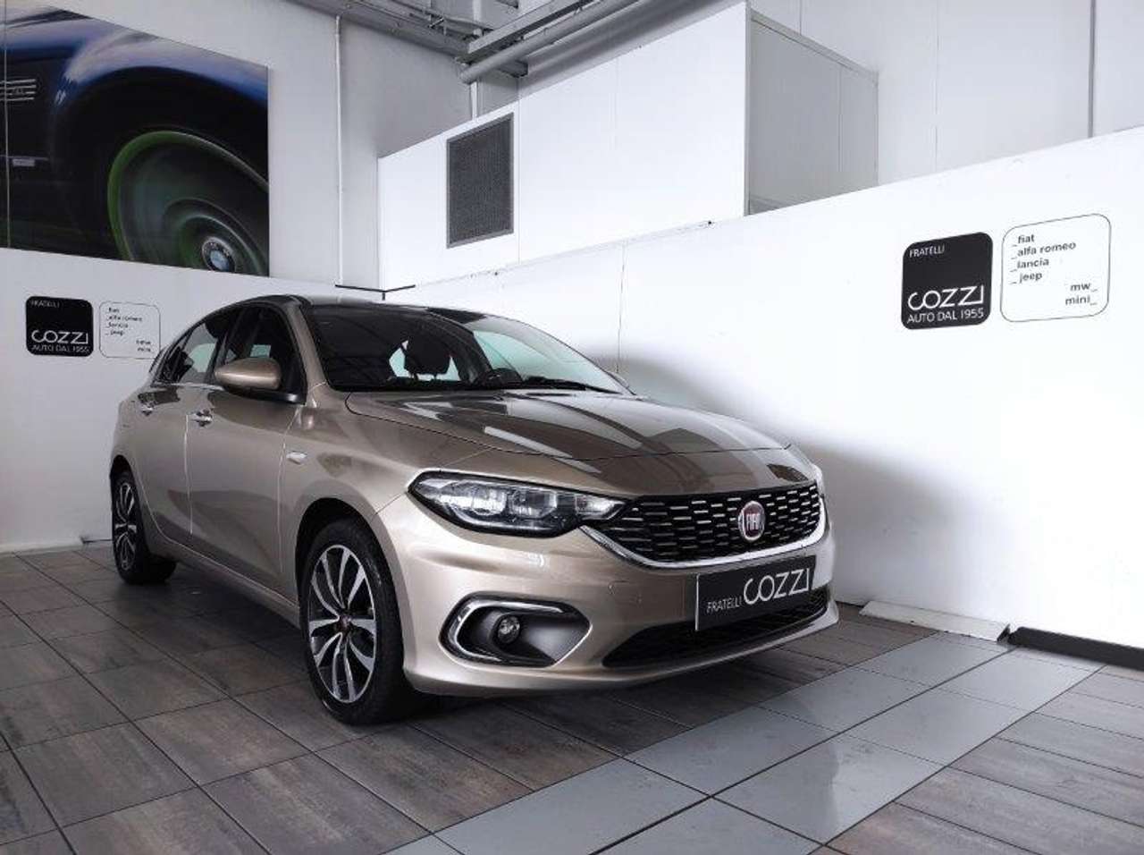 Fiat Tipo (2015-->) - Tipo 1.4 T-Jet 120CV 5 porte Lounge