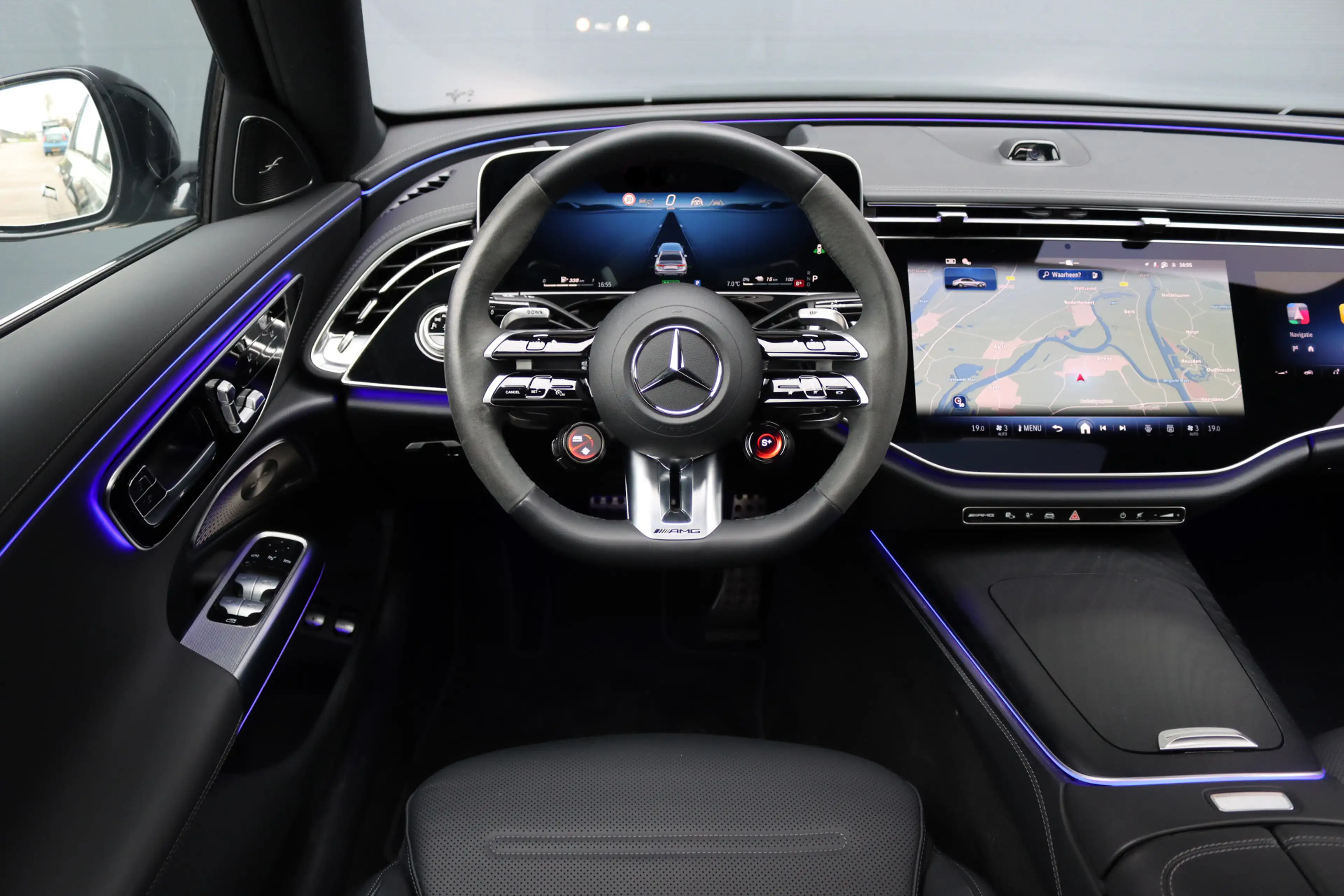 Mercedes-Benz E 53 AMG 4MATIC+ Premium | 612pk | Hyperscreen | Achterasbe — photo 29