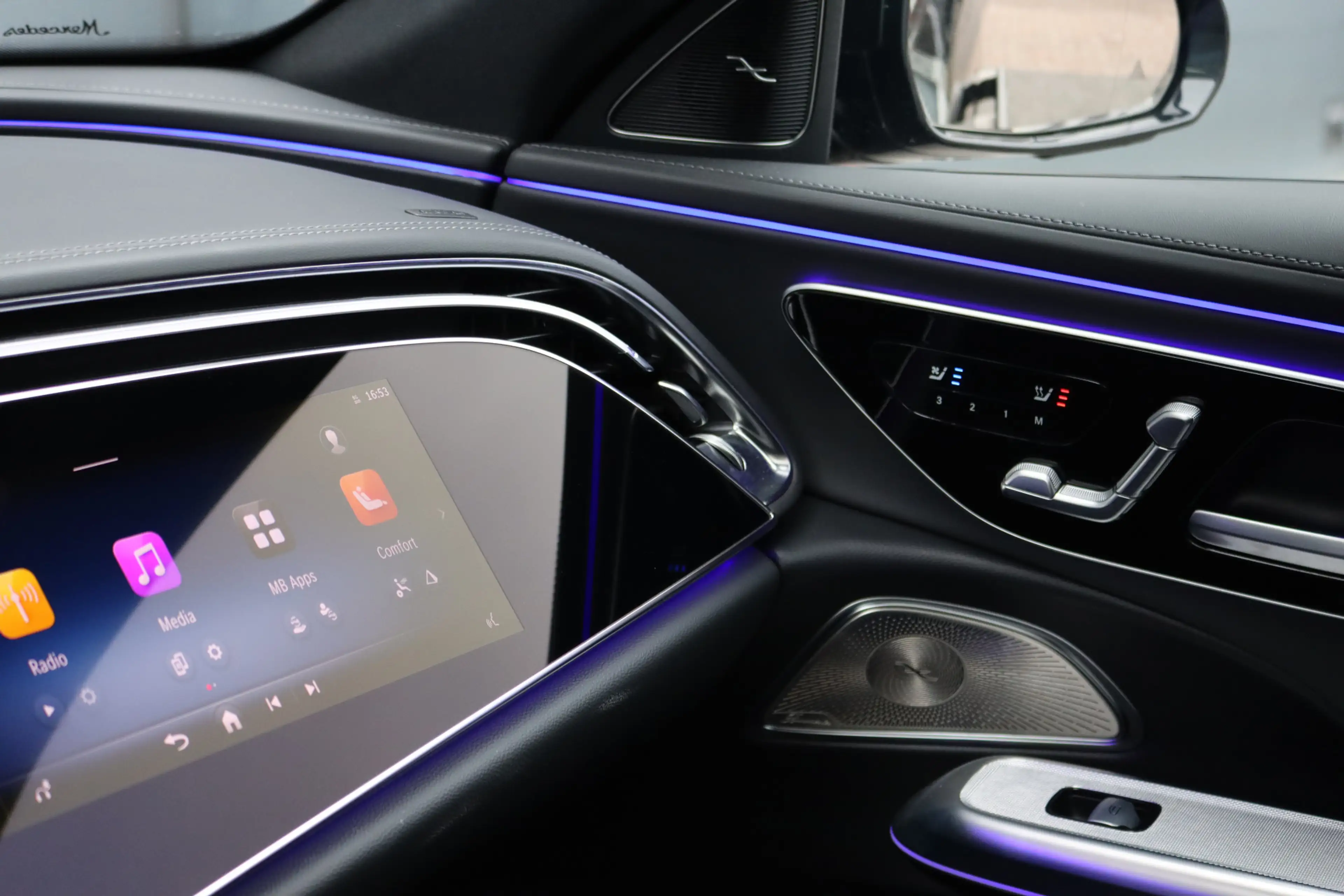 Mercedes-Benz E 53 AMG 4MATIC+ Premium | 612pk | Hyperscreen | Achterasbe — photo 12