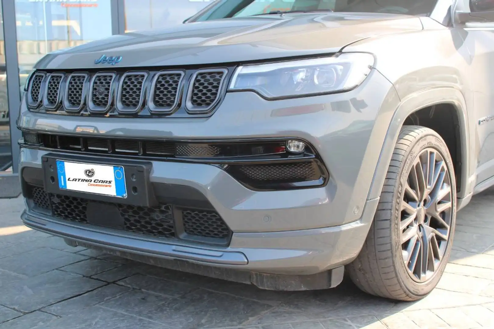 Jeep Compass 1.3 turbo t4 phev S 4xe AUTO con Navi e CarPlay Szary - 2