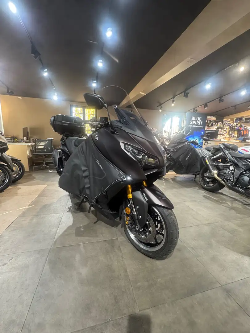 Yamaha TMAX 560 Braun - 1