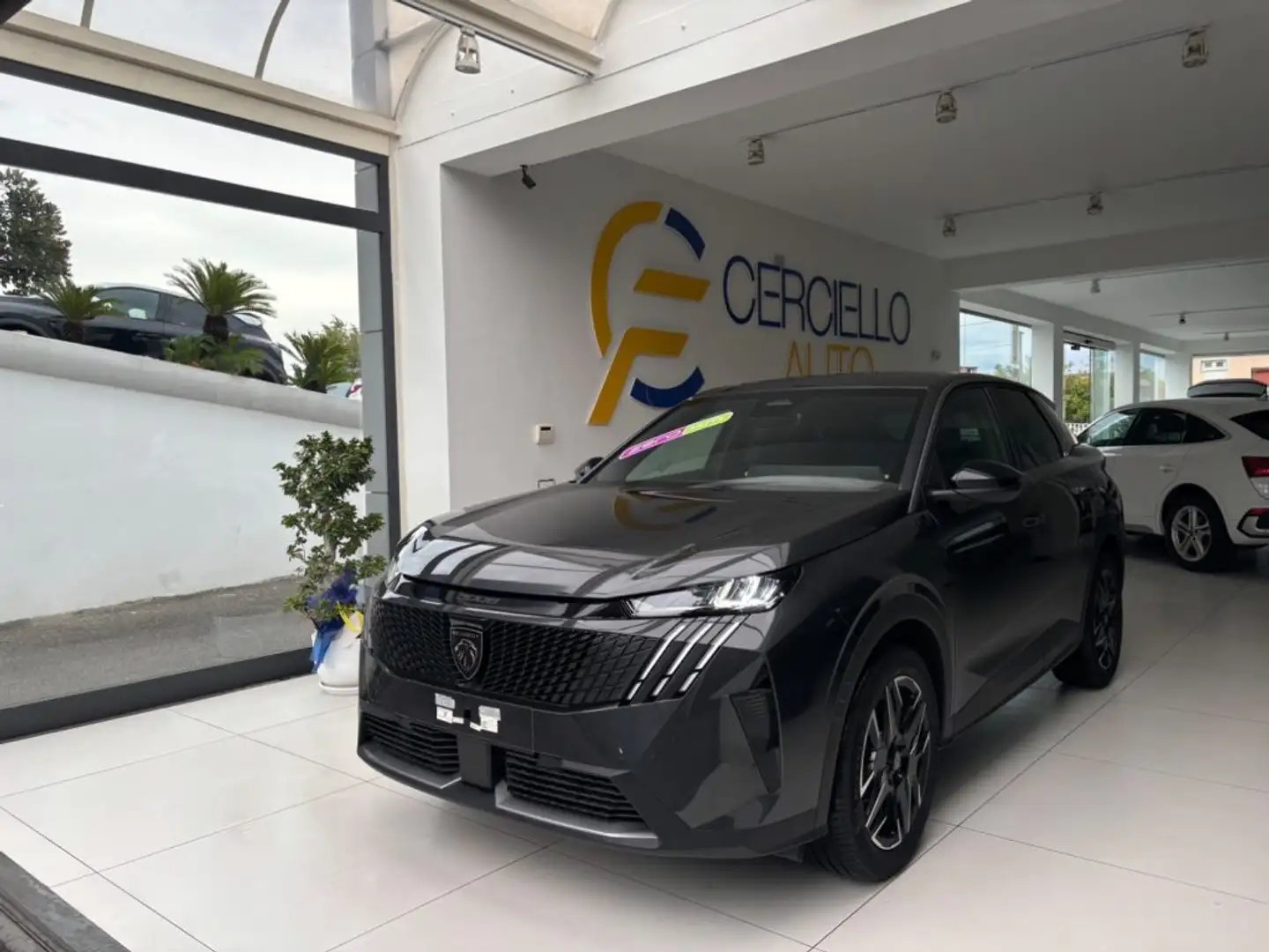Peugeot 3008 Hybrid 145 e-DCS6 Allure tua da €379,00 mensili Grau - 1