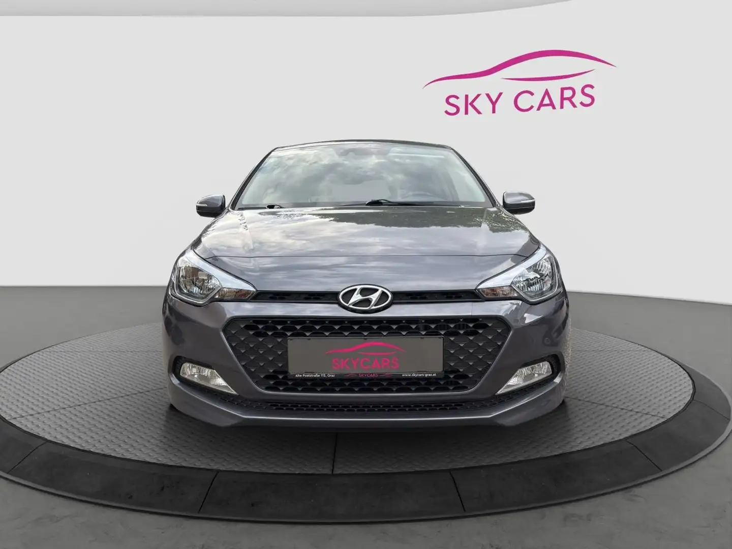Hyundai i20 1.1 CRDi Limited Plus | 75PS | Pickerl&Service NEU Grau - 2