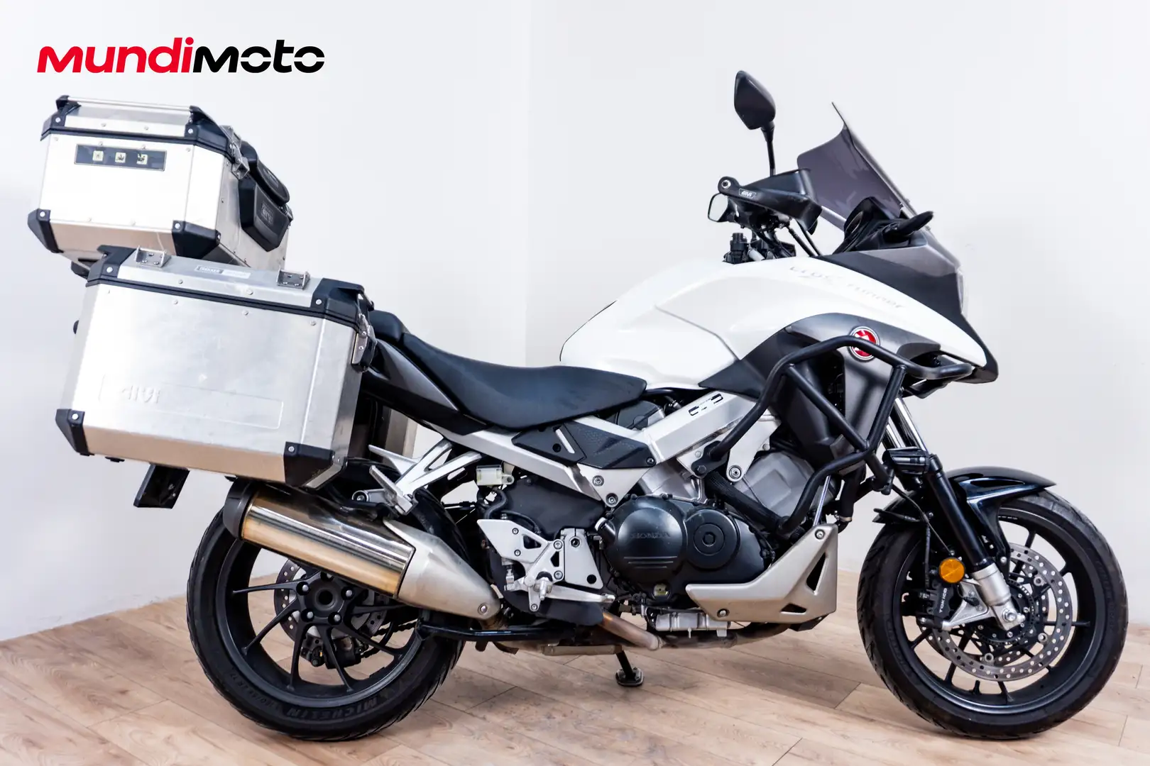 Honda Crossrunner - 1