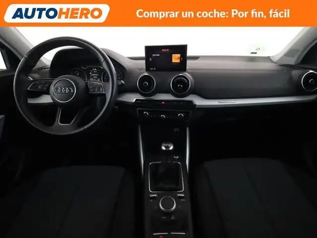 Audi Q2 view 13