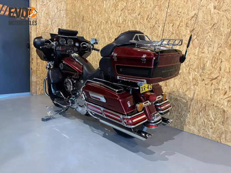 Harley-Davidson Electra Glide - foto 6