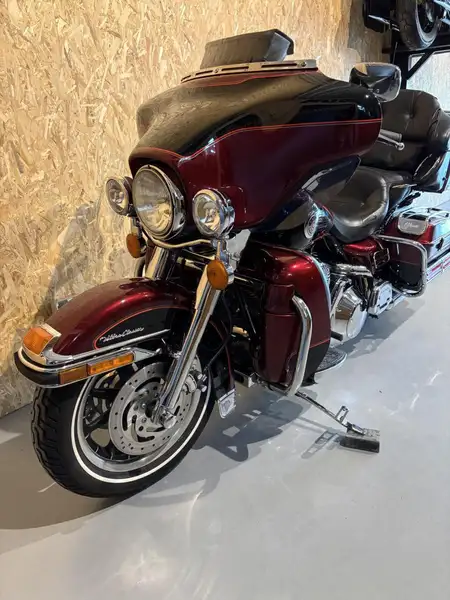 Harley-Davidson Electra Glide - foto 8