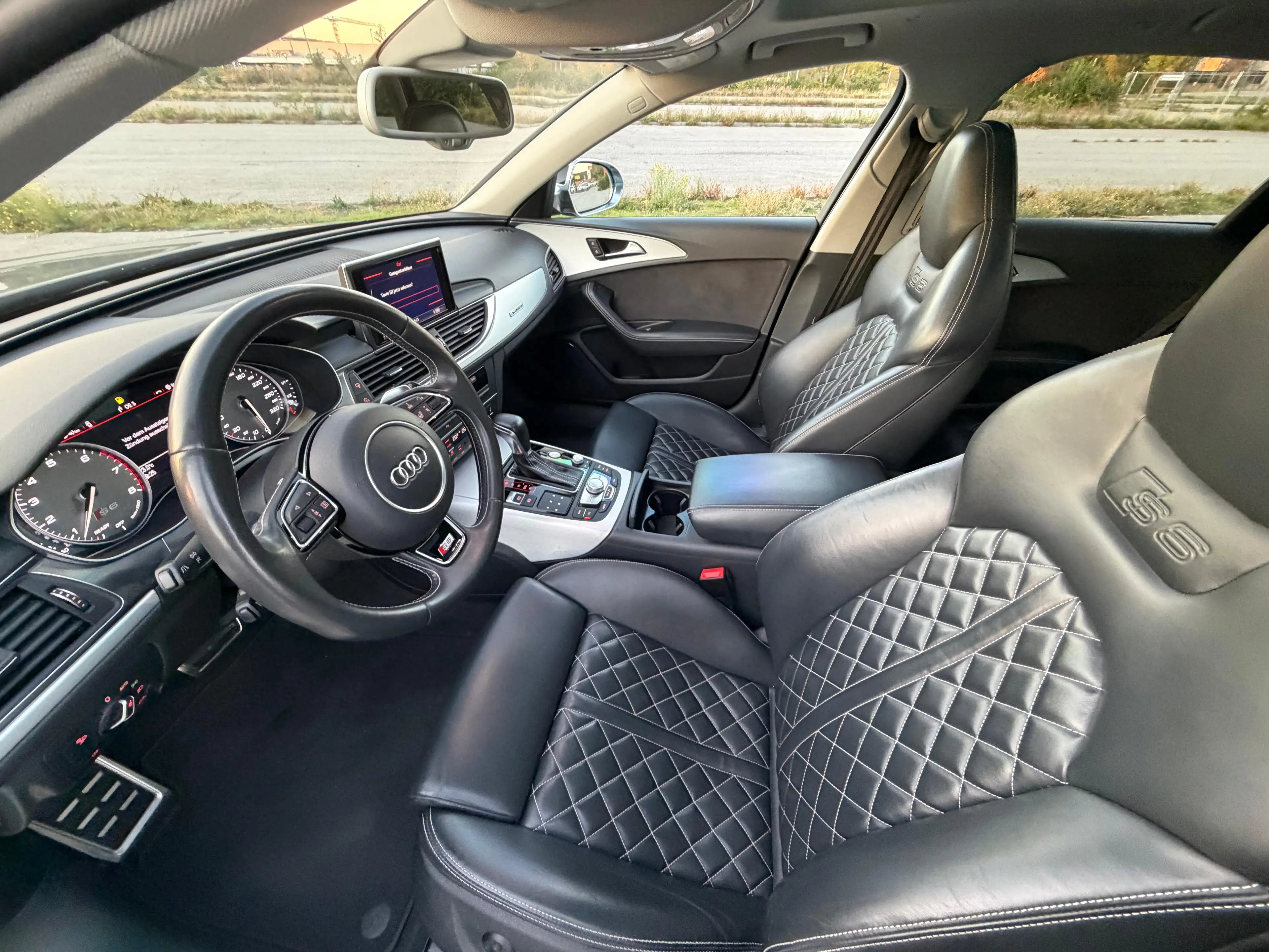 Audi S6 4.0 TFSI quattro — photo 9